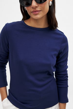 Image 4 of 5