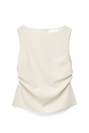 Cream Mouwloze top met ruches taille