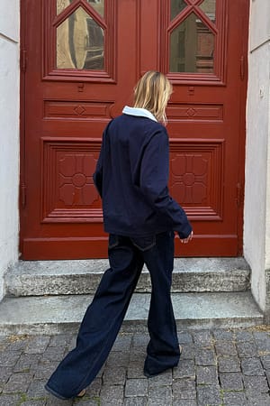 Image 2 of 6