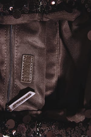 Image 6 of 6