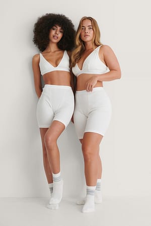 Snow White Kurze Hose Mit Spitze