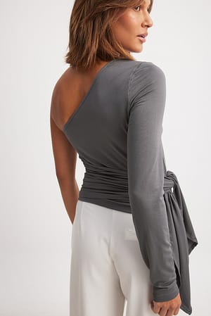 Image 2 of 5