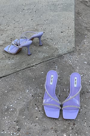 Lilac Halbschuhe mit Glitzerstreifen