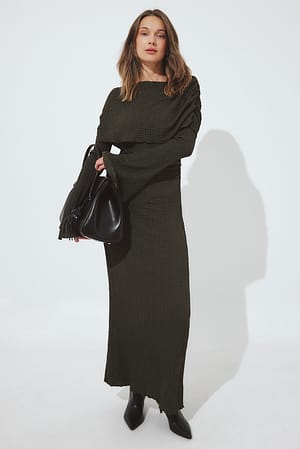 Dark Green maxikleid mit strukturierter drapierung
