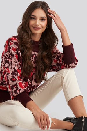 Burgundy Patterned Knitted Sweater