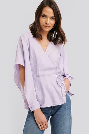 Lila Sleeve Detailed Blouse