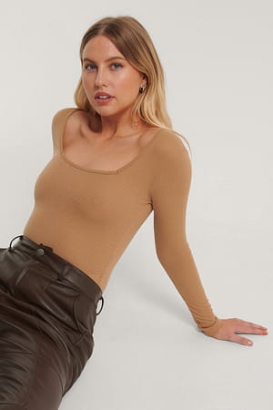 Camel Body