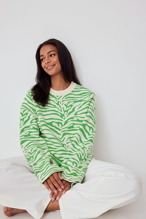 White/Green Print Gebreide trui met wijde mouwen
