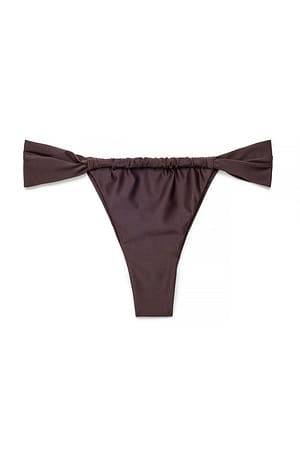 Brown drapierter Bikini-Slip mit weiten Trägern