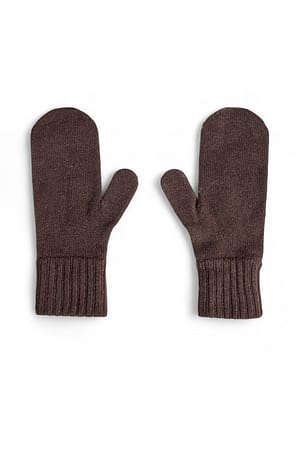 Brown Wool Knitted Mittens