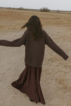 Image 2 of 6