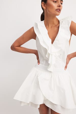 Image 3 of 6