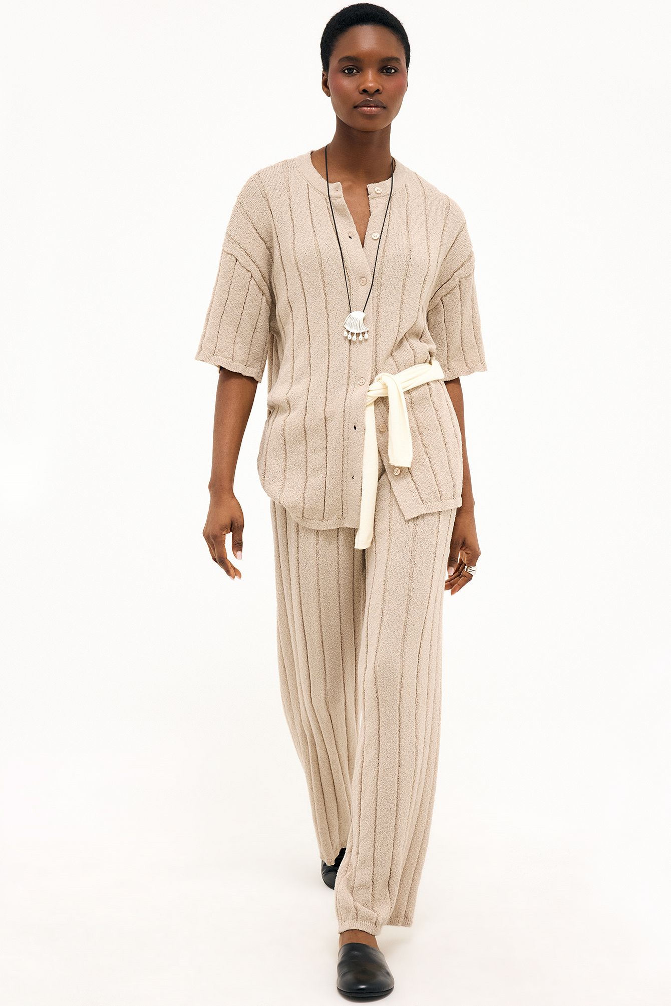 Beige Strickhose