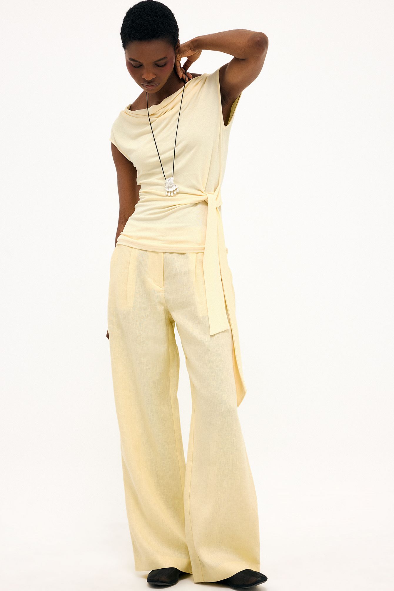 Light Yellow Pantalon large ajusté en lin