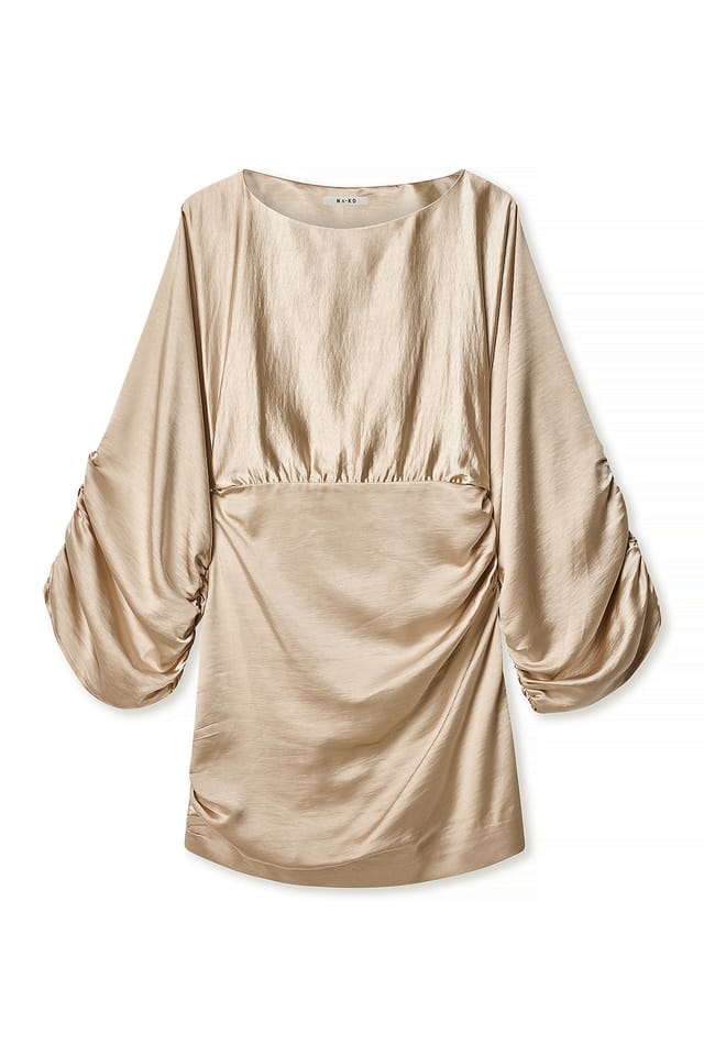 Champagne Drapiertes Satinkleid