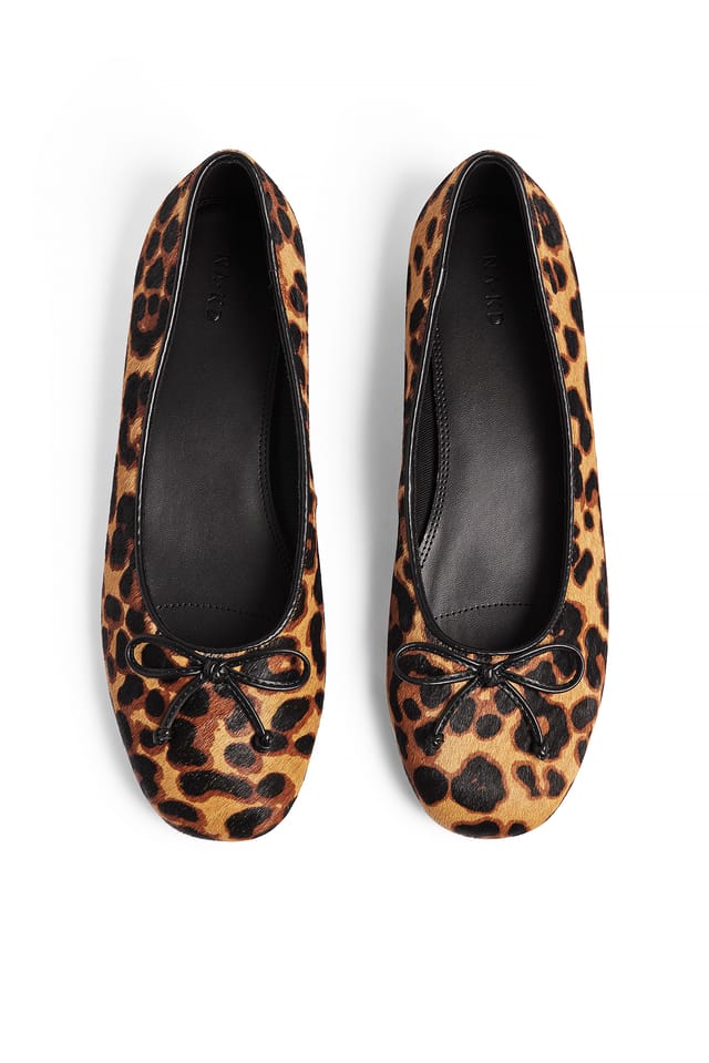 Leo Ballerinas aus Leder mit runder Kappe