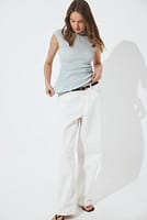 Go to image 4 of 7