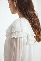 Go to image 2 of 6