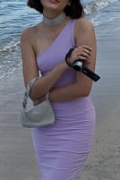 Go to image 1 of 4