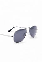 Go to image 3 of 4