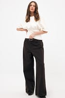 Go to image 3 of 6