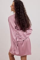 Gehe zu Bild 3 von 7