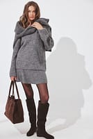 Go to image 4 of 7