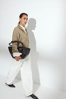 Go to image 3 of 6