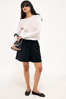 Go to image 1 of 4