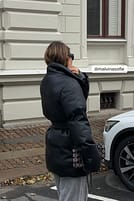Gehe zu Bild 2 von 6