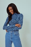 Go to image 1 of 4