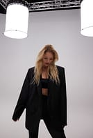 Go to image 3 of 4