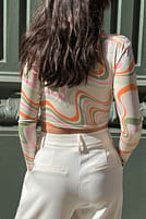 Go to image 2 of 4