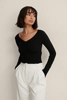 Go to image 1 of 4