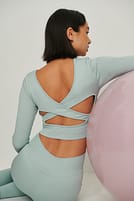 Go to image 1 of 4