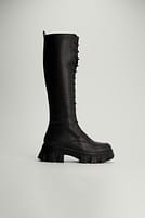 Gå til bilde 1 av 6