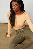 Go to image 2 of 4