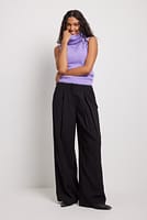 Go to image 1 of 4