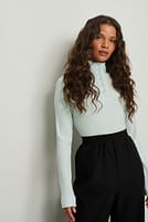 Go to image 1 of 4