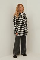 Go to image 1 of 4