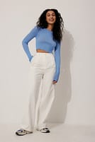 Go to image 1 of 4