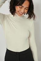 Go to image 1 of 4