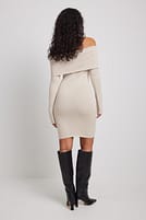 Gå till bild 3 av 4