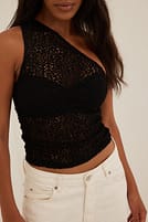 Go to image 1 of 4