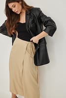 Gå till bild 1 av 4