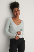 Go to image 1 of 4