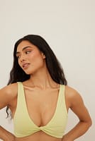 Go to image 1 of 4