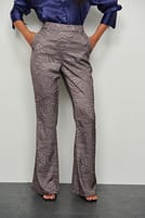 Gå till bild 4 av 4
