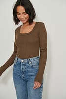 Go to image 1 of 4