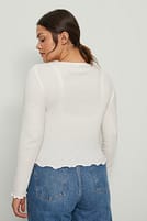 Go to image 2 of 4